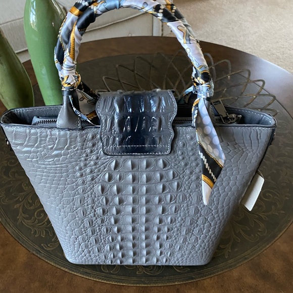 NEW Genuine Leather Gray Embossed Crocodile Tote Bag with Shoulder Strap - Picture 4 of 7